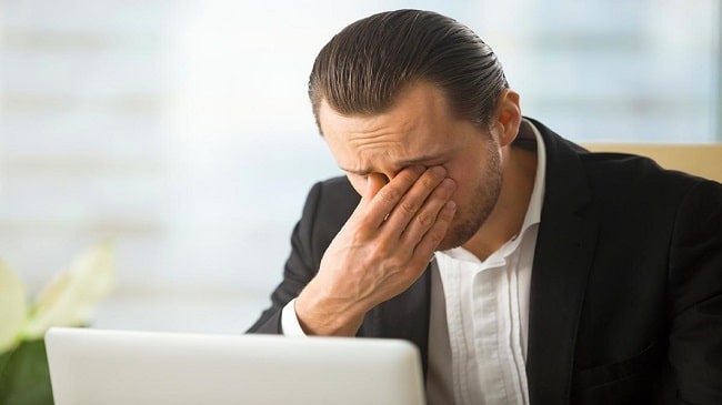 کراتیت و خطرات لنز تماسی