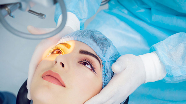 ۱۰نکته دستیابی به روش جراحی کاتاراکت