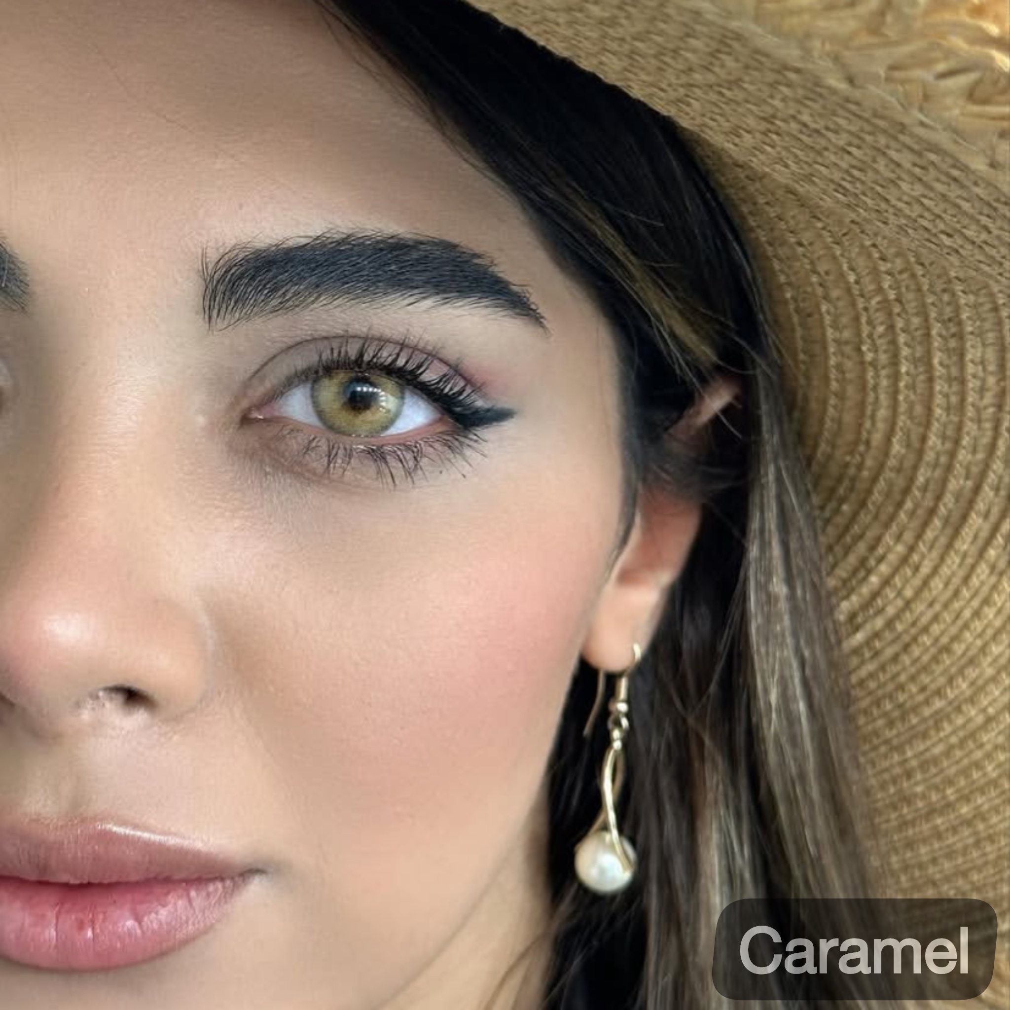 لنز رنگی سالانه آیسکالر (Icecolor Luxury)