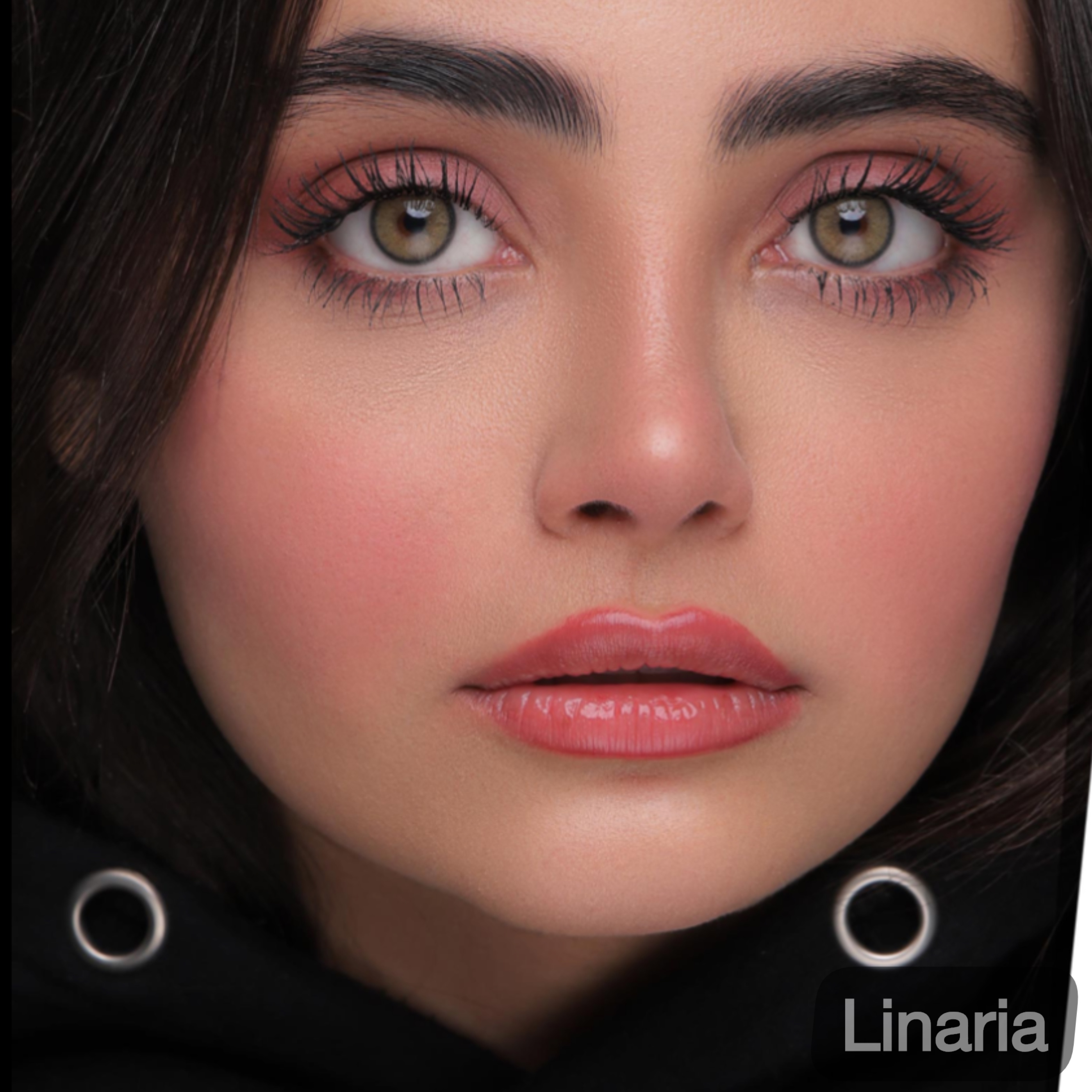 لنز رنگی روزانه یونیک (Uniqe)