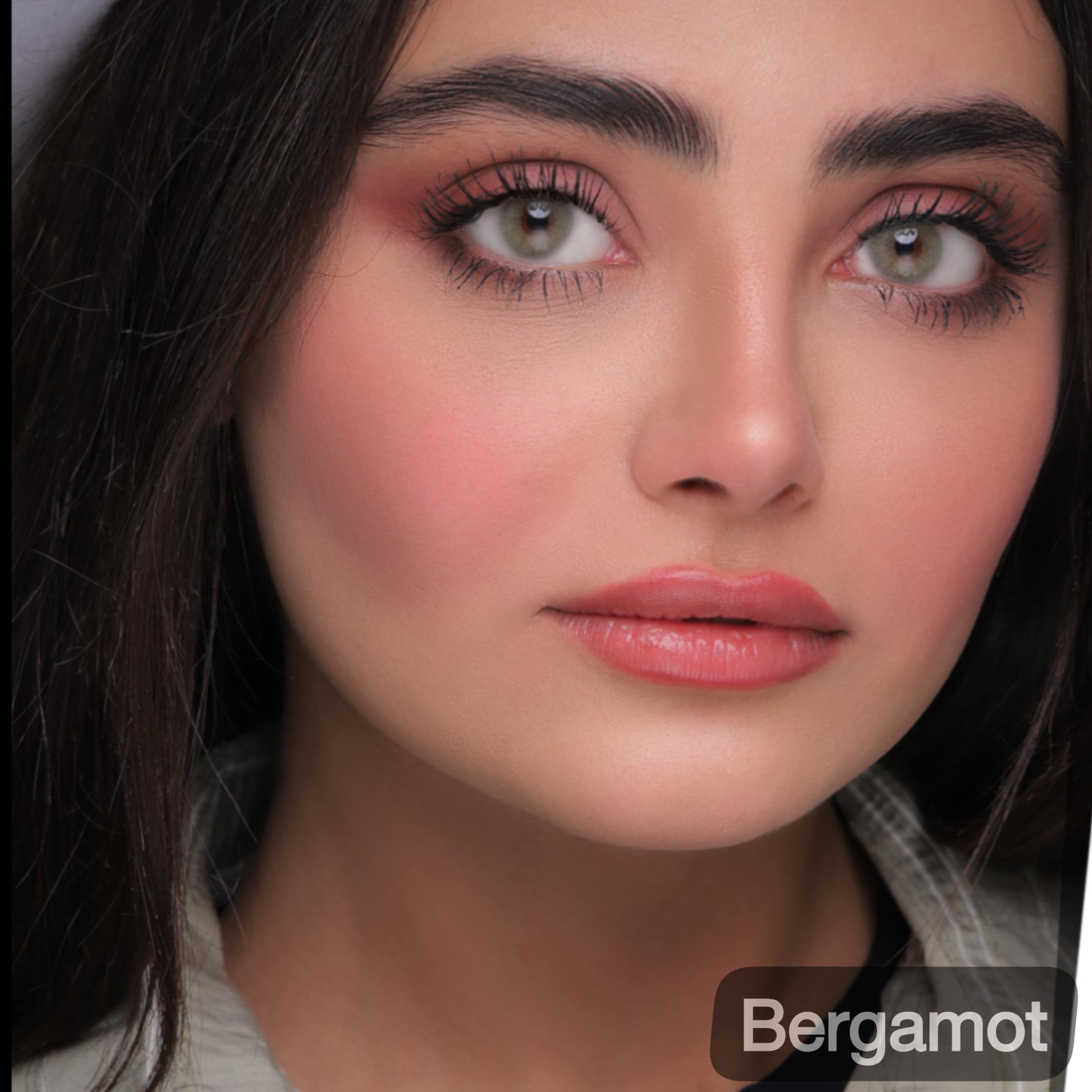 لنز رنگی روزانه یونیک (Uniqe)