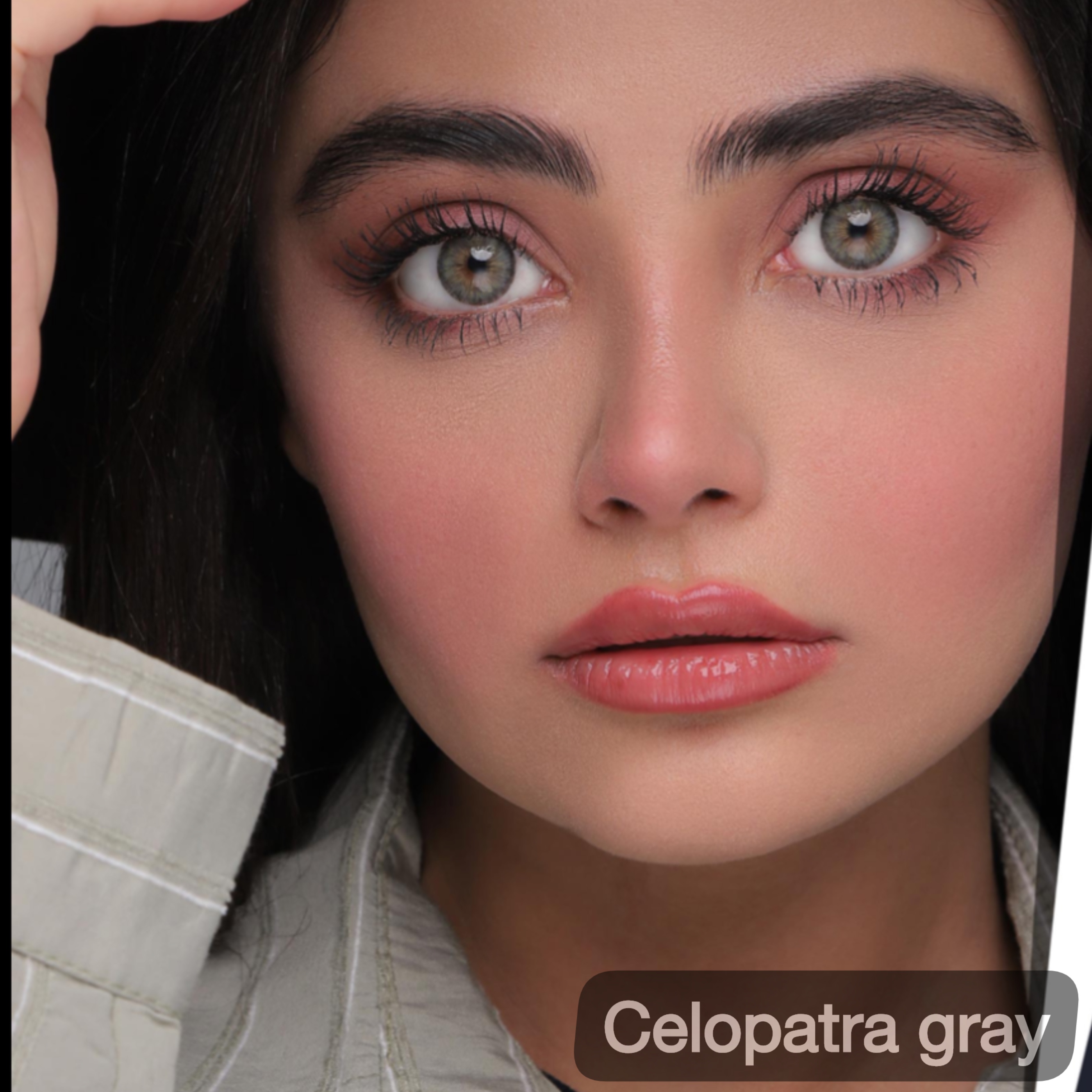 لنز رنگی روزانه یونیک (Uniqe)