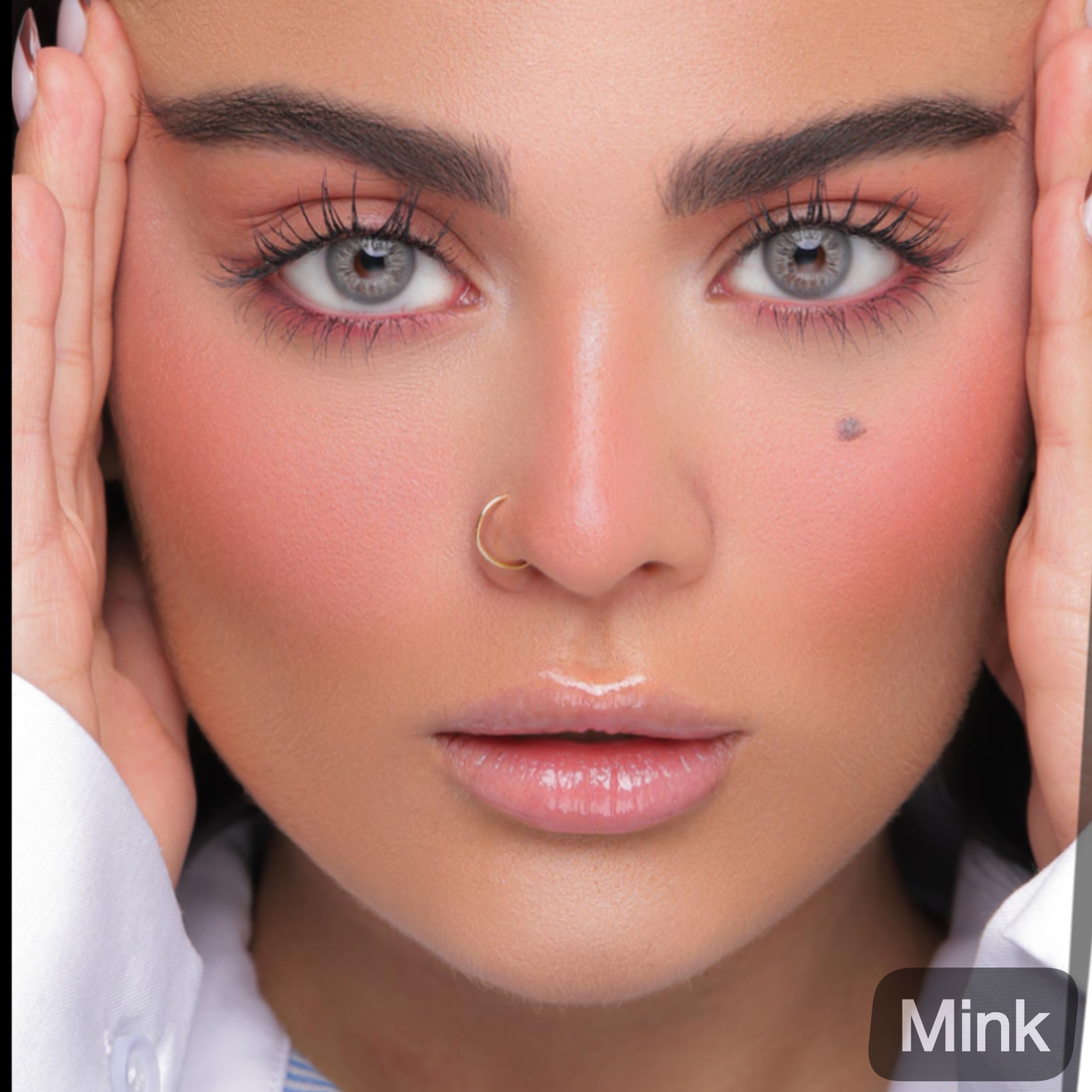 لنز رنگی روزانه یونیک (Uniqe)